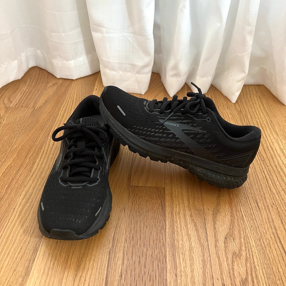 Brooks Ghost 13 sneakers